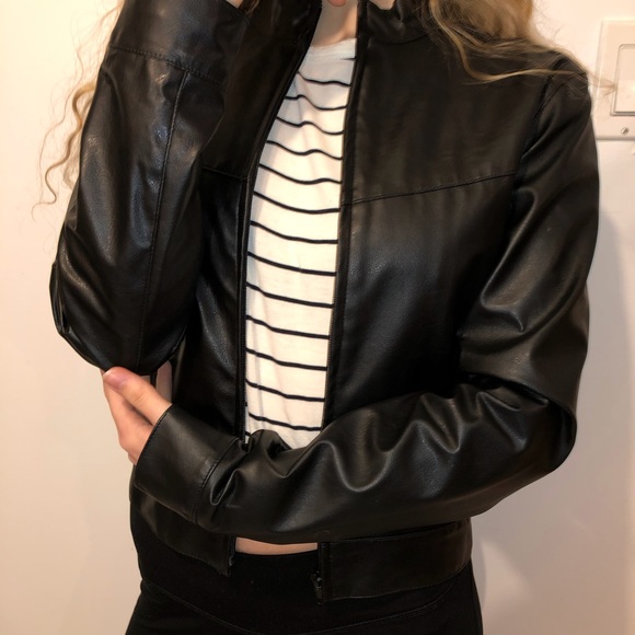 Black leather Jacket - Picture 4 of 5